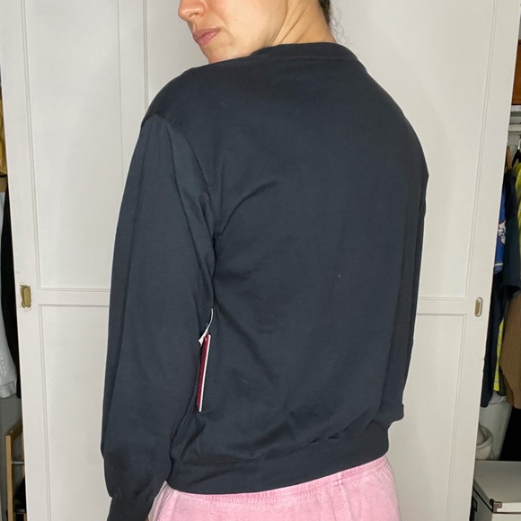 NWT VINCE CAMUTO WEEKEND black sweatshirt - Picture 4 of 11